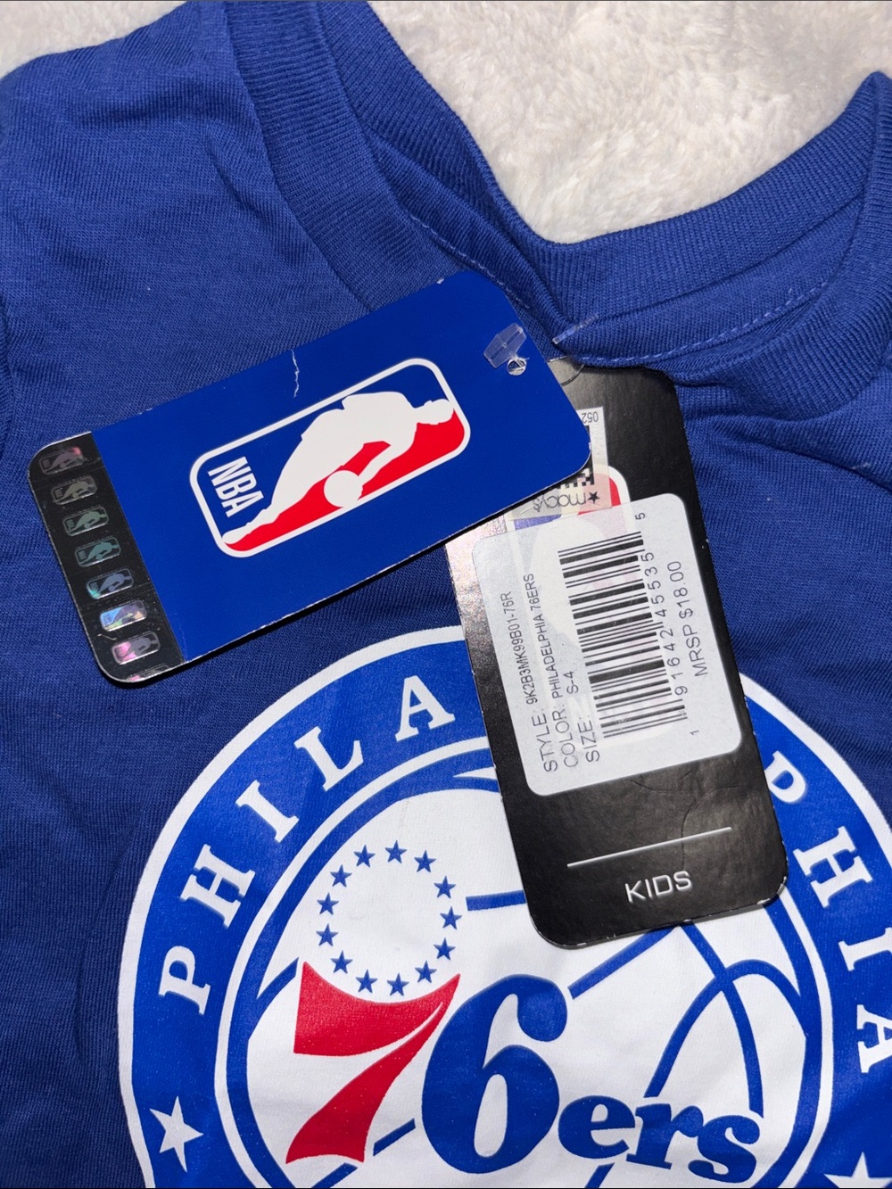 Philadelphia Philadelphia 76ers T-Shirt - Picture 2 of 2
